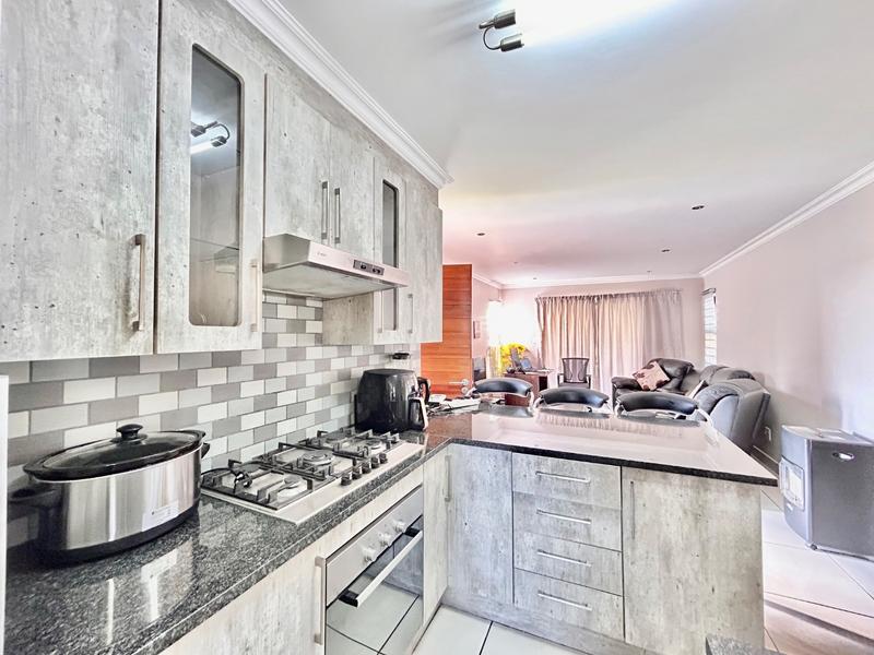 3 Bedroom Property for Sale in Ngwenya River Estate North West